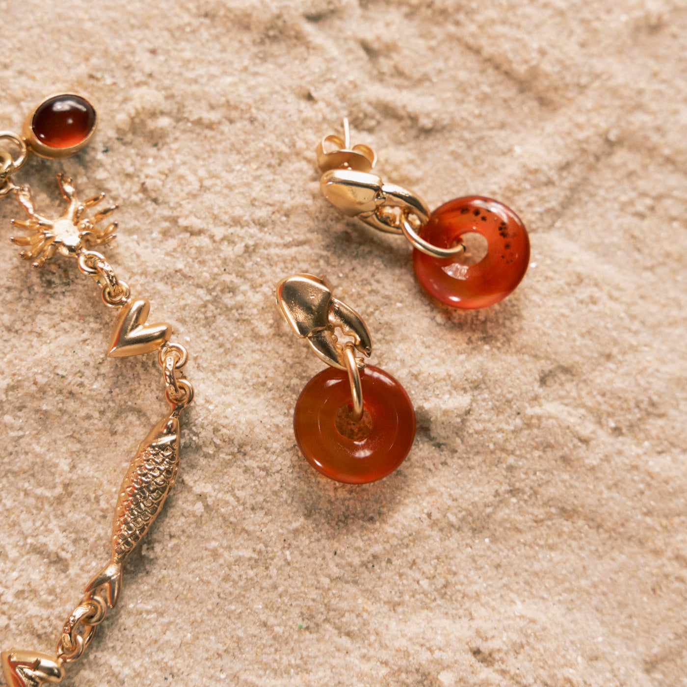 Aretes Escarluna Oro